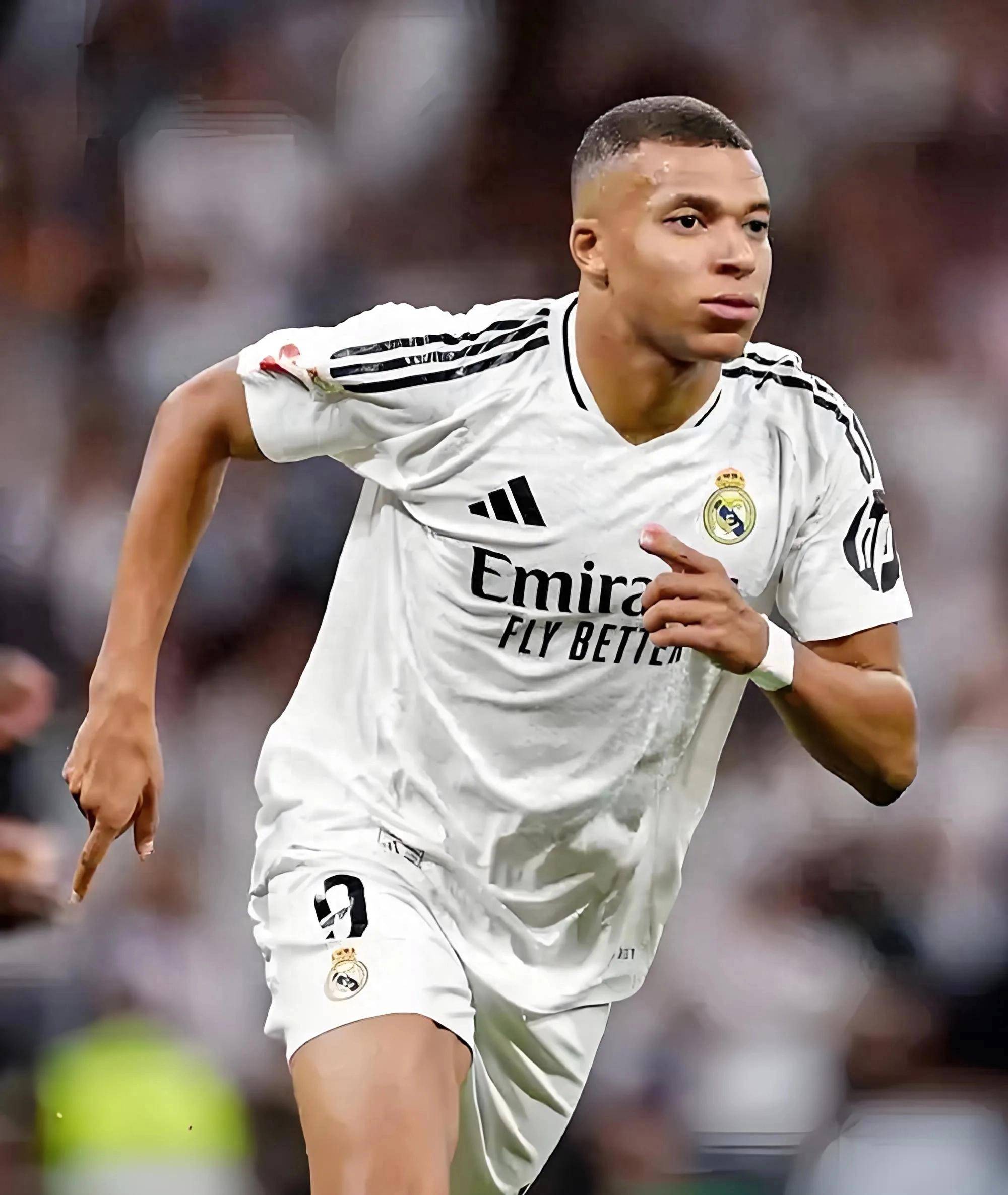 英超积分榜更新：曼城榜首压力加大,（英超最新积分形势：曼城领跑压力陡增）