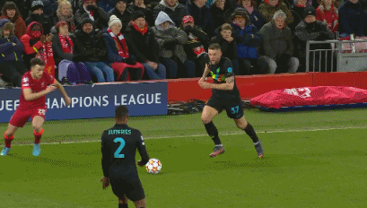 中超土帅成绩：韩鹏半程接手拿第5，曲刚半程接手未能保级（中超本土教练成绩对比：韩鹏半程上任跻身第5，曲刚同期接手仍未保级）