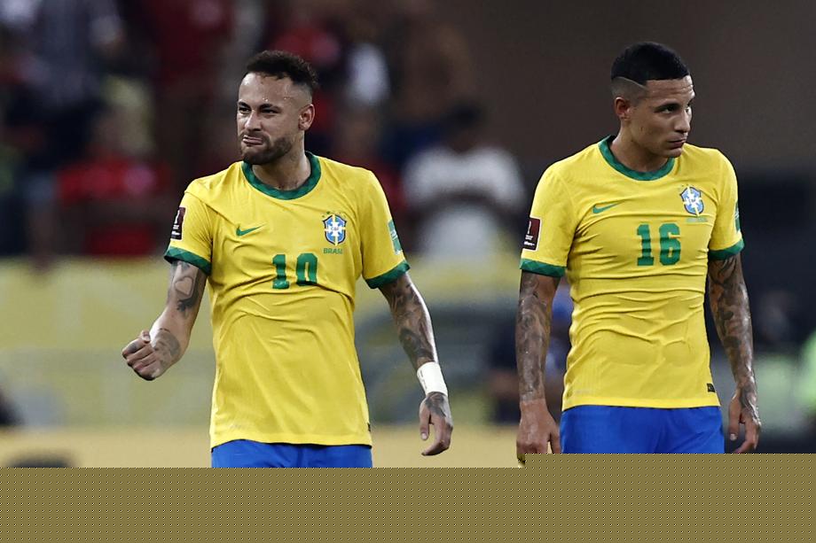 伊尔迪兹：我踢伪9号？大家可以拭目以待；斯帅没给我额外压力（伊尔迪兹谈伪9号：拭目以待，斯帅未给我额外压力）