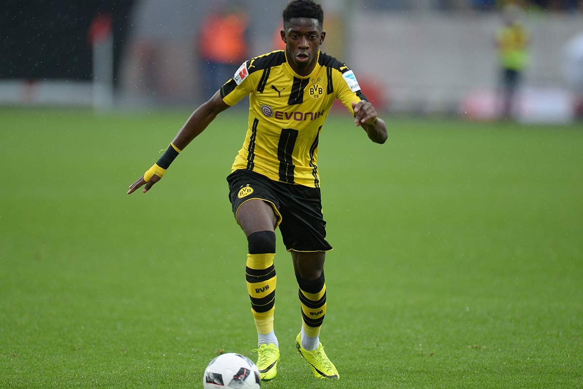 莫雷托：那不勒斯对迪乌夫有意，但球员冬窗不会离开国米（莫雷托称：那不勒斯有意迪乌夫，但他冬窗仍将留在国米）