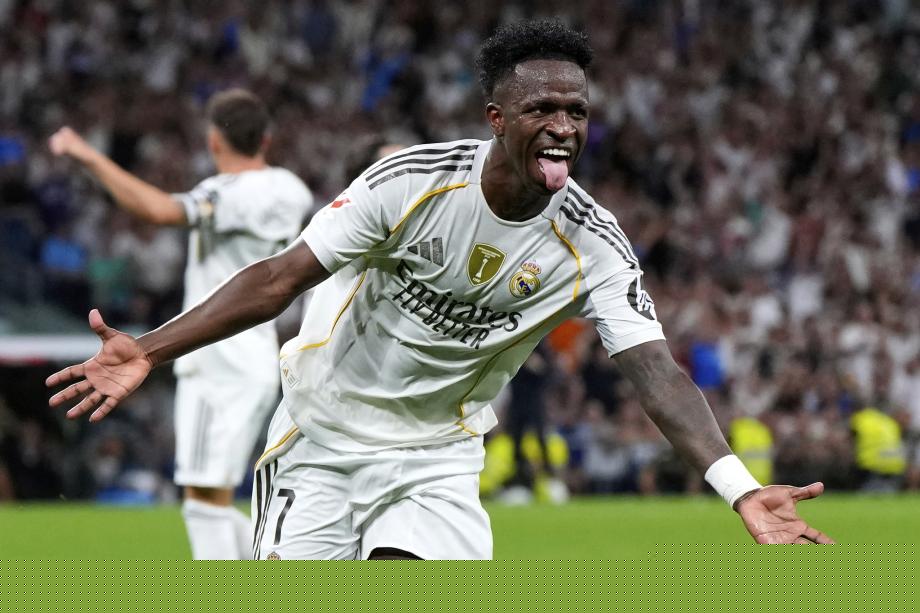 浙江连赢强敌状态火热（浙江连克豪强，气势如虹）