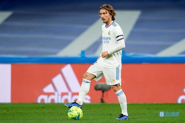 ESPN：曼联计划明年夏窗再引进中场，届时球队将有足够资金（ESPN：曼联计划明夏追加中场引援，届时资金充足）